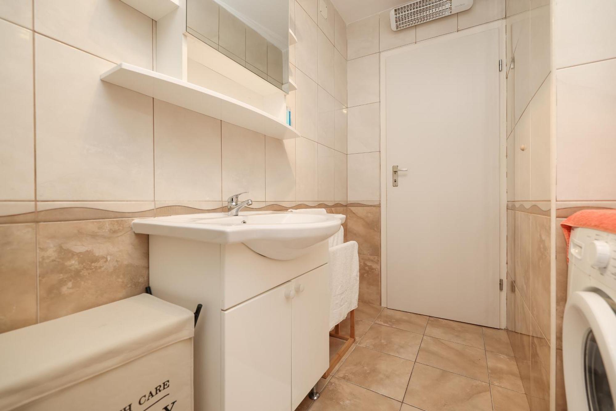 Viva - 2 Bedroom Apt In City Centar Zadar Dış mekan fotoğraf